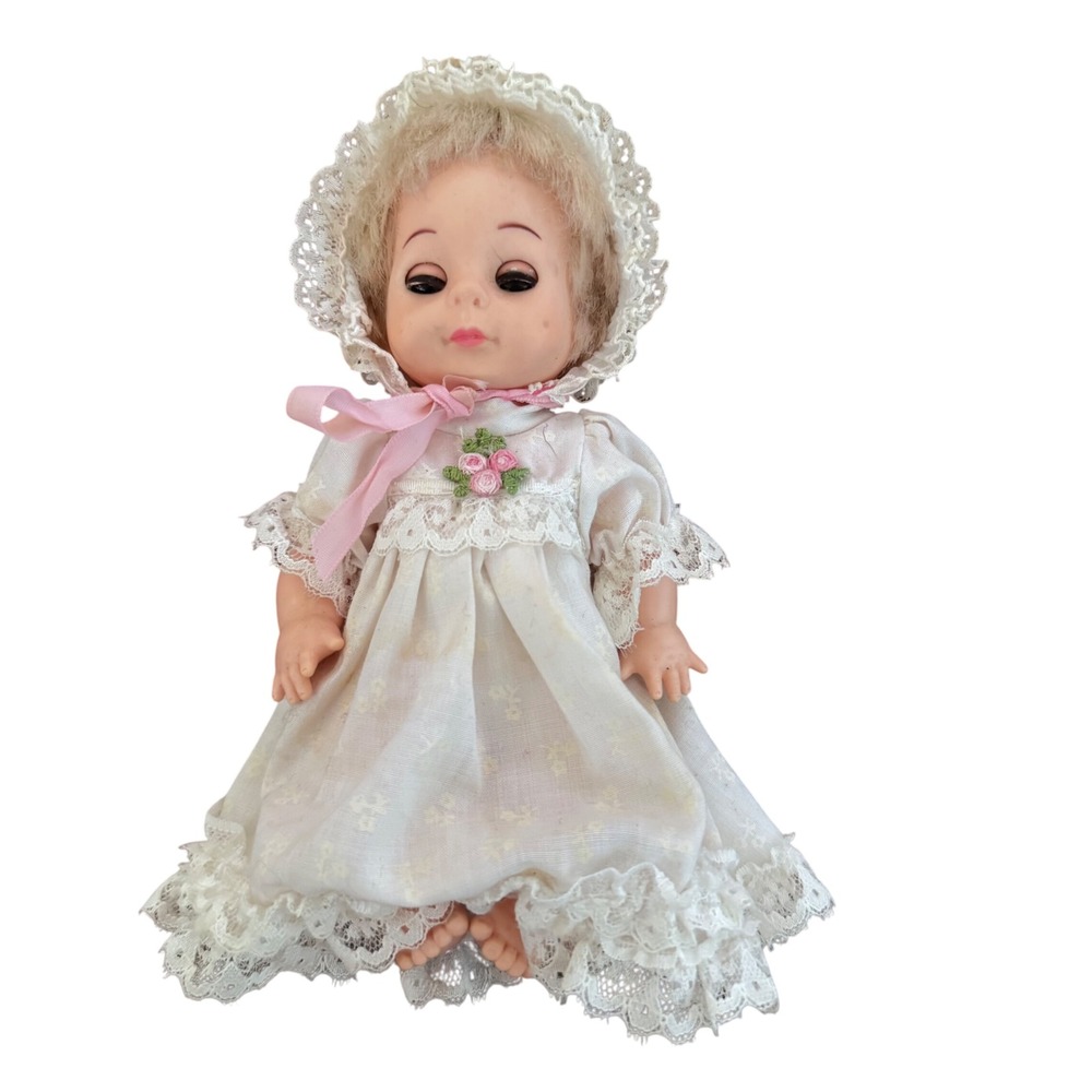 Vintage 1980 Playmates Hong Kong‎ Doll Blonde Hair Floral Dress Bonnet
Preloved